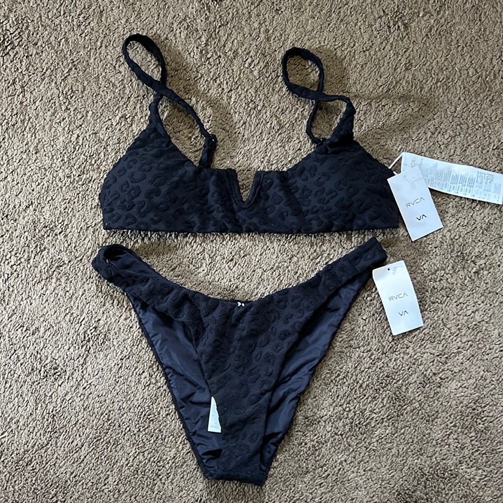 NWT - RVCA black swim set
